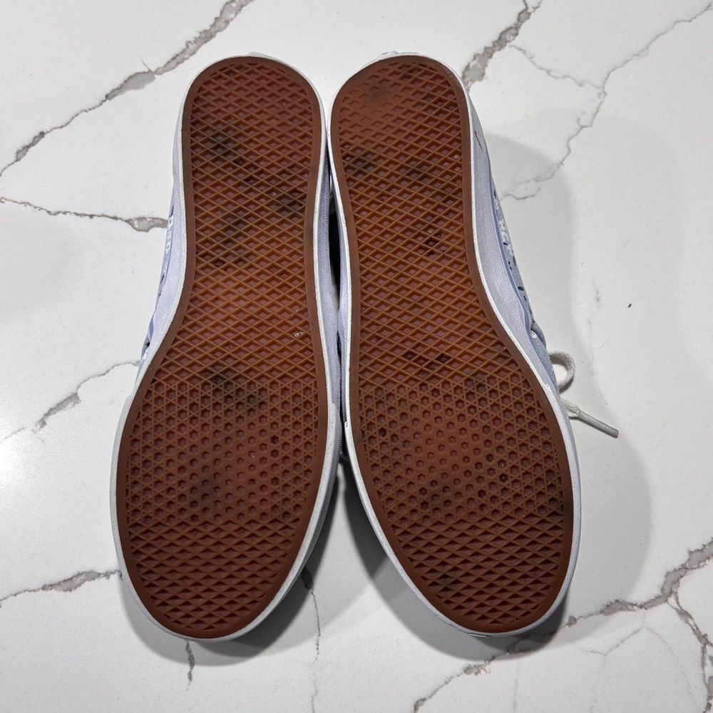 VANS Women’s Blue Floral Athletic Fashion Sneakers Skate Shoes Size 7.5 Daisies - Picture 12 of 12